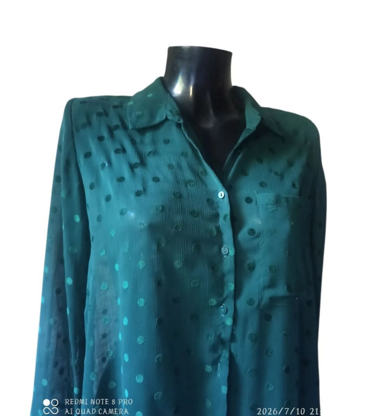 Blusa camisera verde esmeralda – photo 8
